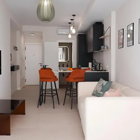 Apartment Monkeys Quintana C2 *